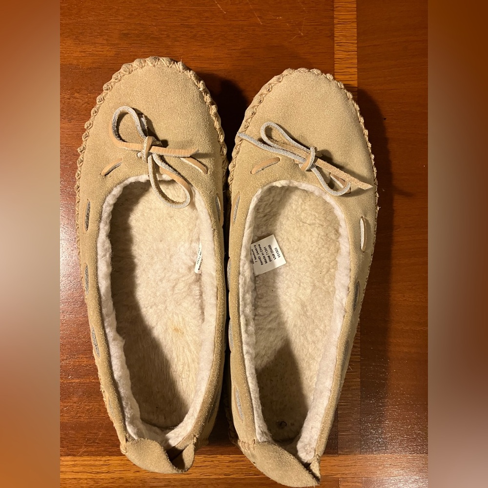 L.L. Bean Tan Mocassin Slippers with Suede and Shearling
